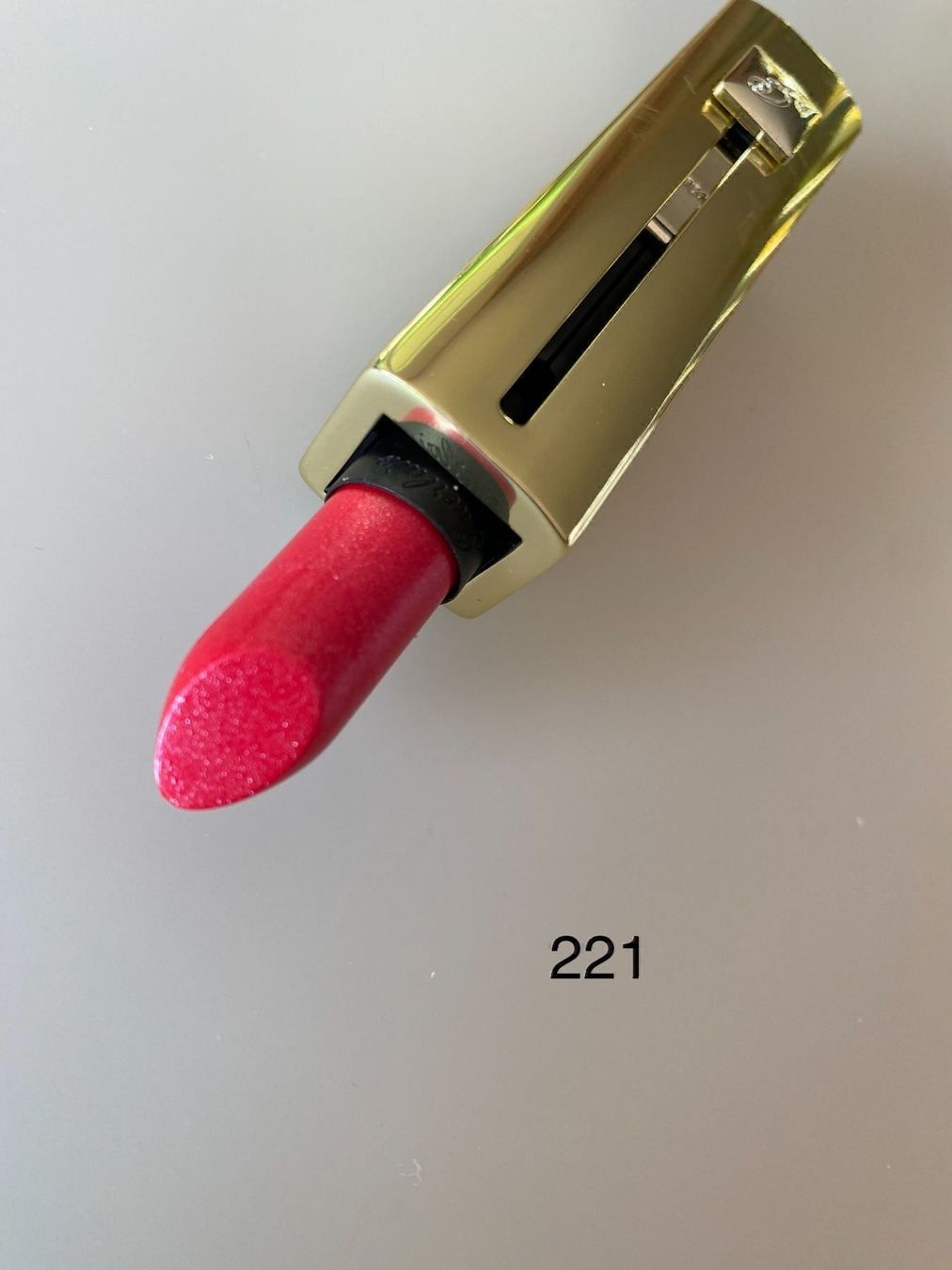 Guerlain Maquillage: Guerlain lipstick maquillage – Neuf avec emballage d'origine à Pully par Natala
