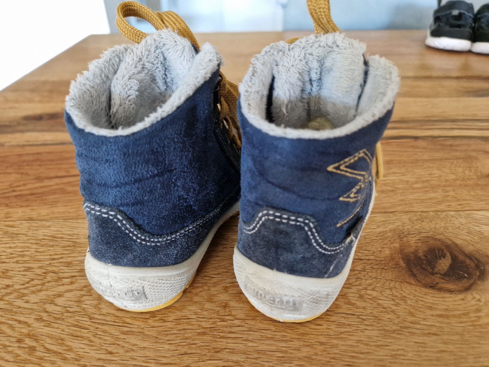 Superfit Schuhe für Jungen: Superfit Winterschuhe Grösse 21 – Gebraucht aus Unterägeri von ahe_kgd6 2
