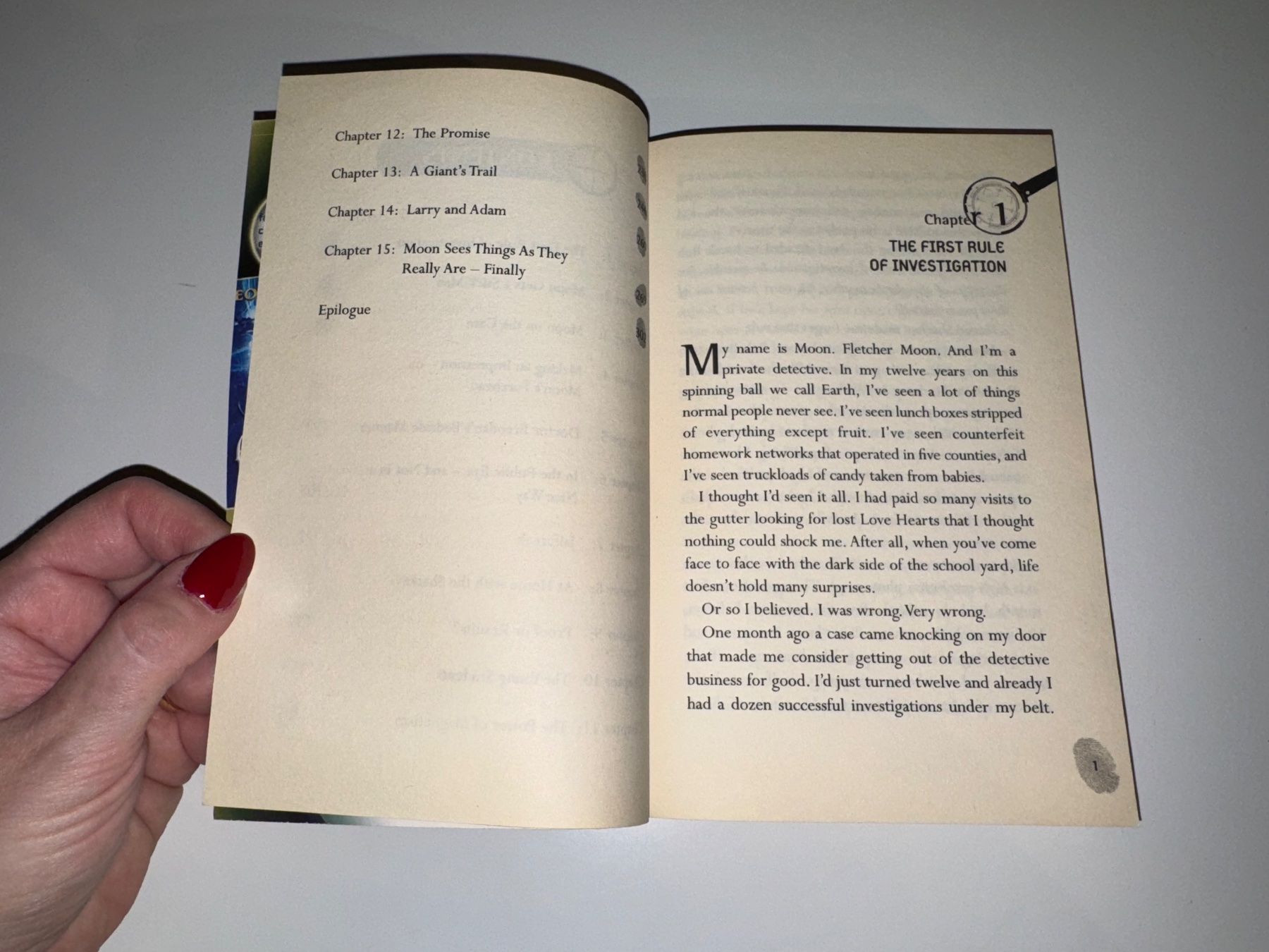 Libri: NOVEL: Eoin Colfer, Half moon investigations – Usato da Grosswangen venduto da English_books 5