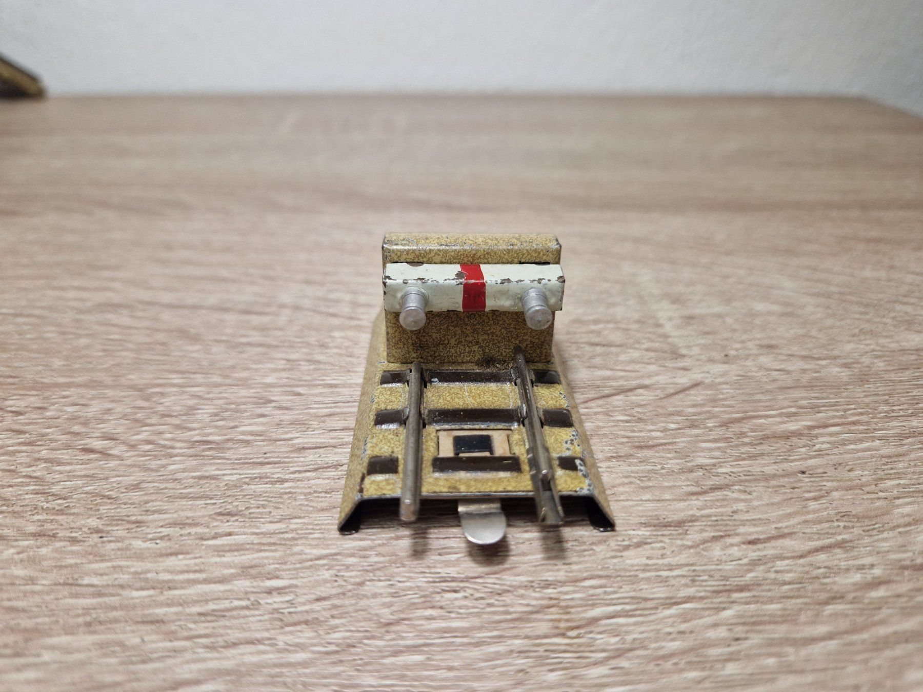 Märklin Modelleisenbahnen: Märklin 462 Prellbock M H0 – Gebraucht aus St-Aubin-Sauges von Lo_Go