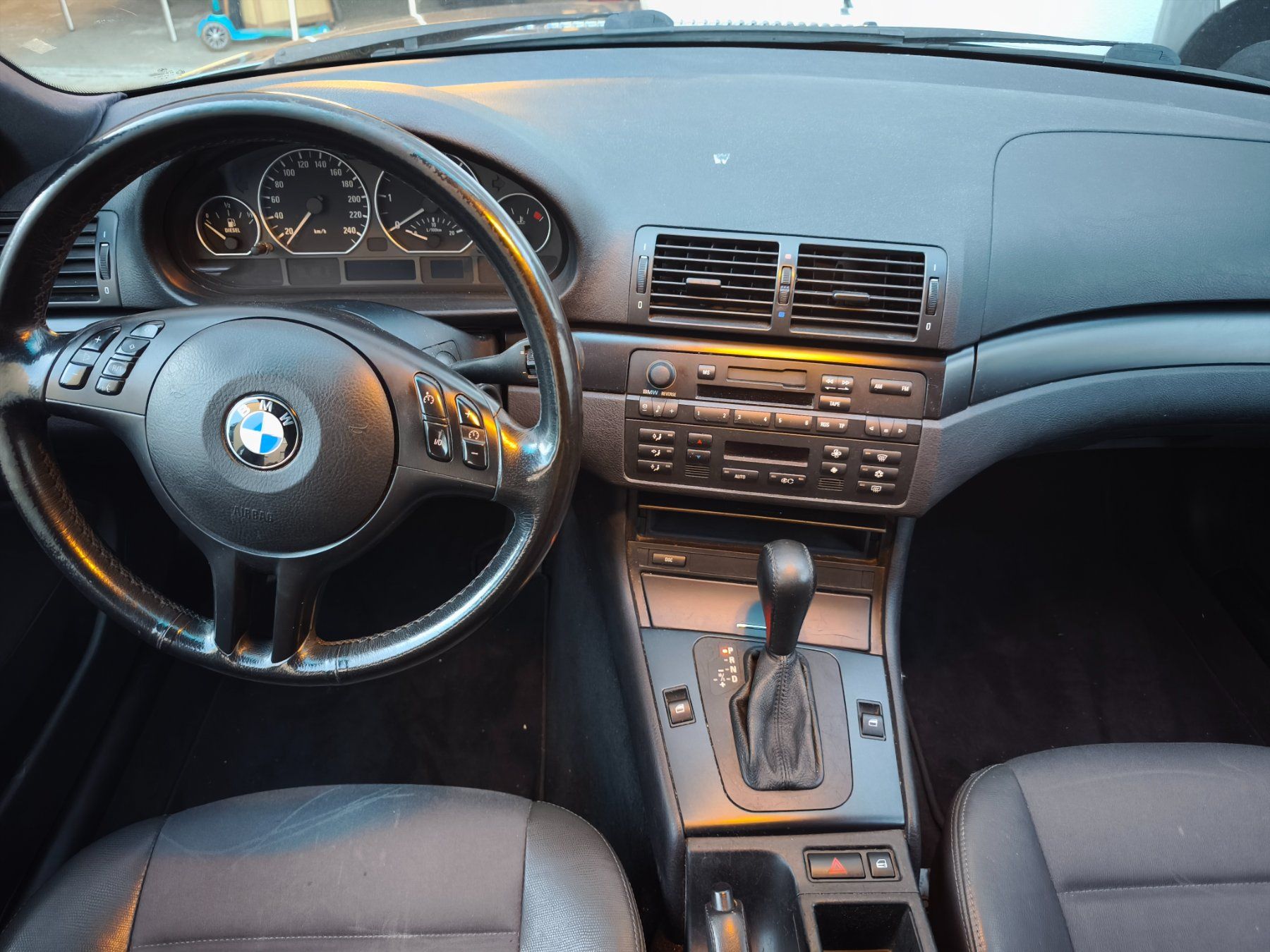 BMW Automobili: BMW e46 320d Automat – Usato da Hinwil venduto da Legion88 5