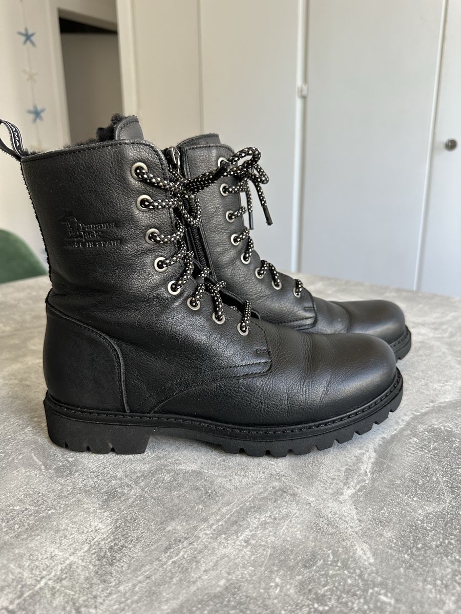 Panama Jack Scarpe da donna: Panama Jack Boots mit Lammfell – Usato da Solothurn venduto da cas_l9mk