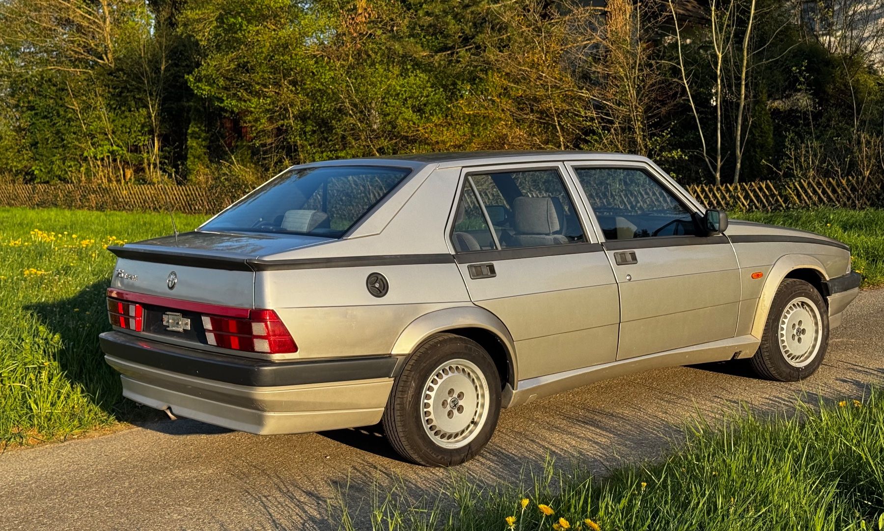 Alfa Romeo Automobili: 1990 Alfa Romeo 75 2.0 TS PREIS REDUZIERT – Usato da Lommis venduto da Seadoo 2