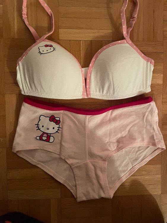 Hello kitty Unterw sche sous v tements36 Acheter sur Ricardo