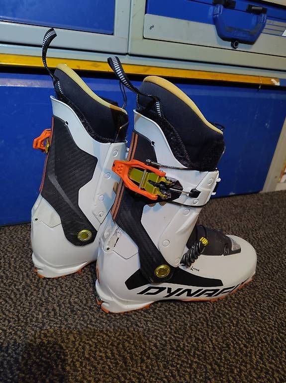 Scarpe da uomo: Dynafit TLT7 Expedition 27.0-27.5 – Usato da Mels venduto da alpinist. 3