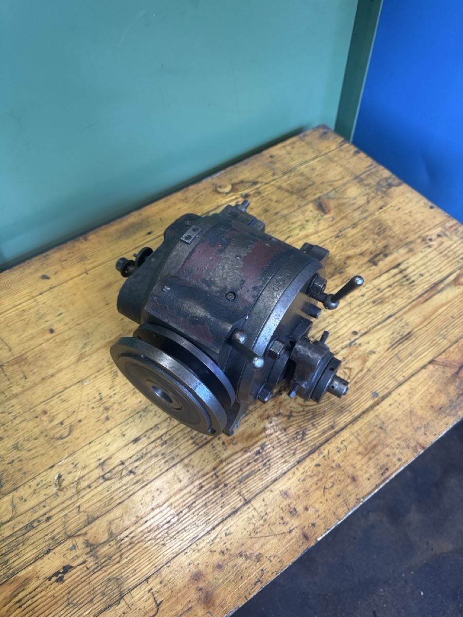 Tutti gli attrezzi: Diviseur universel vintage, MK3 – Usato da Aarberg venduto da SNMachines
