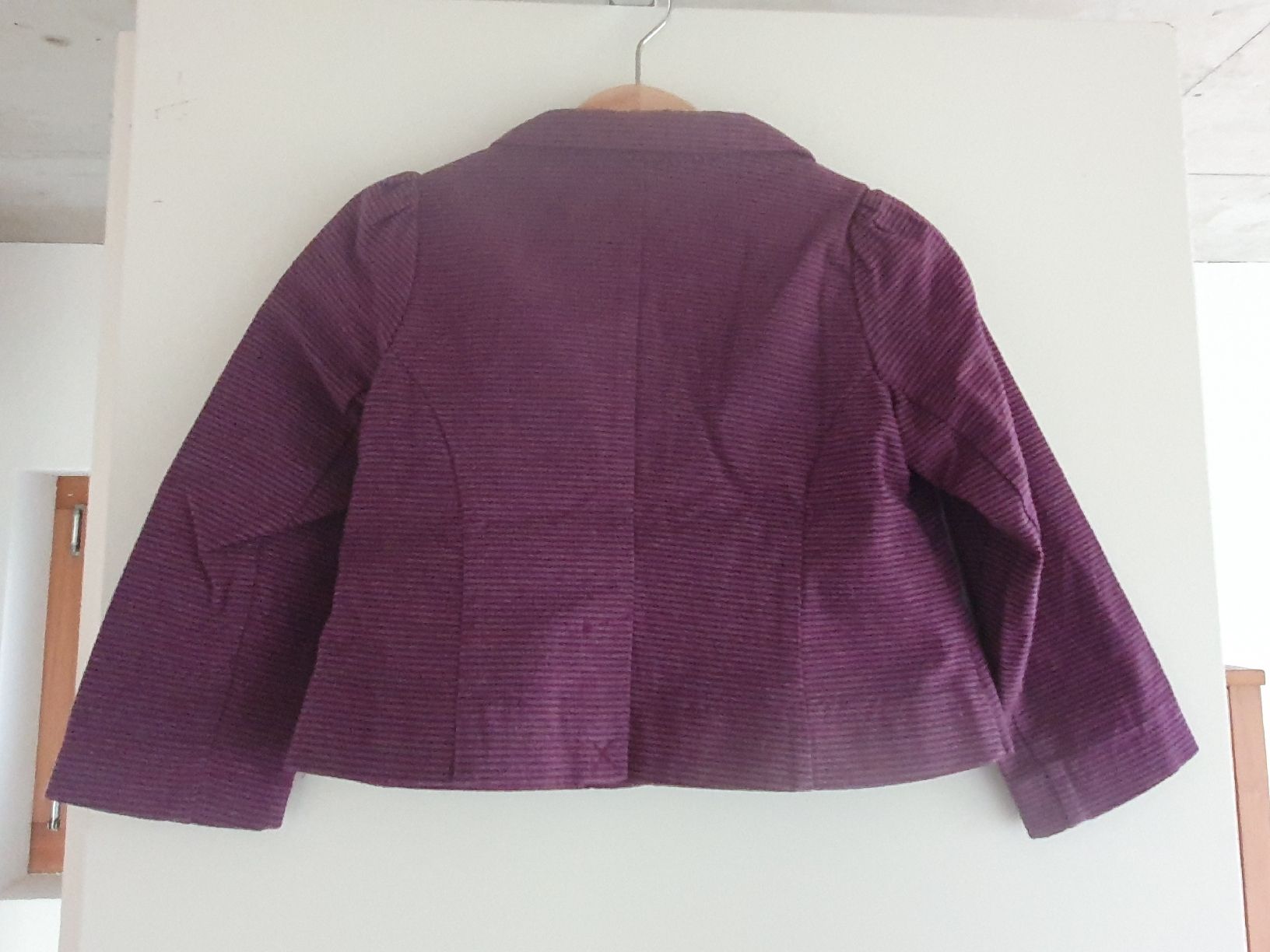 H&M Giacche & Cappotti: NEU Jacke Gr. 92 – Nuovo e nell'imballaggio originale da Villars-sur-Glâne venduto da richardette 1