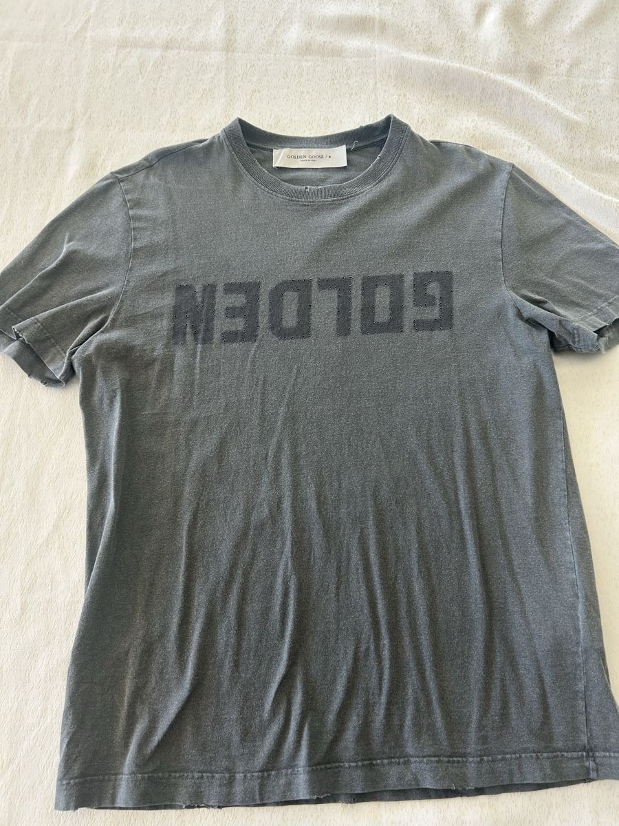 Golden Goose T-shirts: Golden Goose T-Shirt – D'occasion à Meilen par Namaycus
