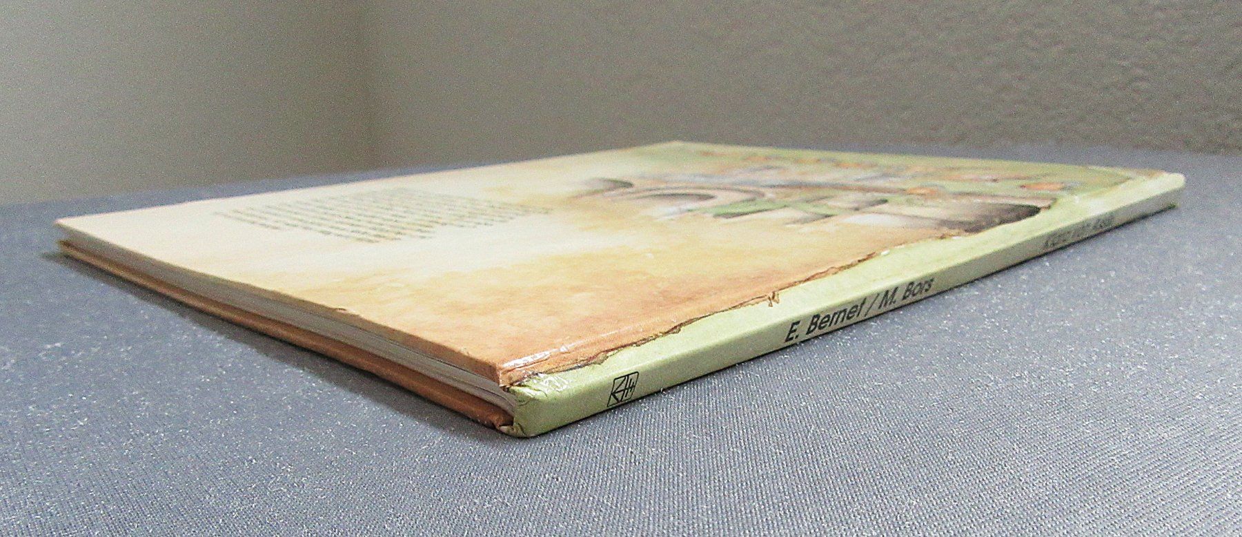 Libri: Klara von Assisi - Bilderbuch von Elisabeth Bernet – Usato da Auenstein venduto da Padabimbim 9