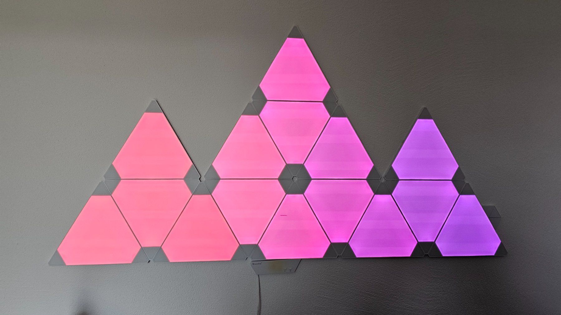 Nanoleaf Lampade: nanoleaf Light Panels - komplettes Set - 15 Panels – Usato da Niederwil AG venduto da pat_fx2s