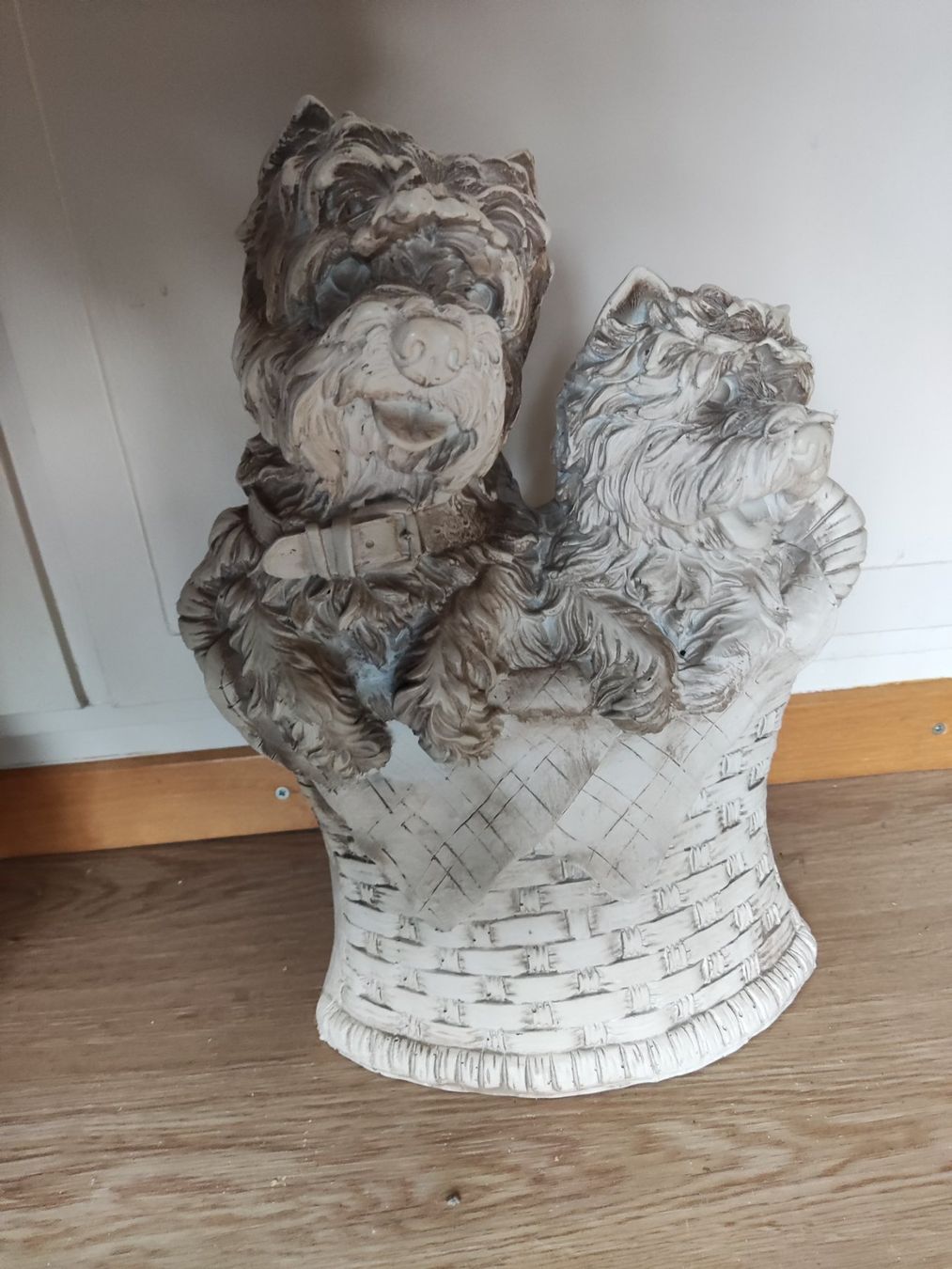 Statuette: Hunde im Korb als Topf – Nuovo (secondo la descrizione) da Gränichen venduto da dani065 4