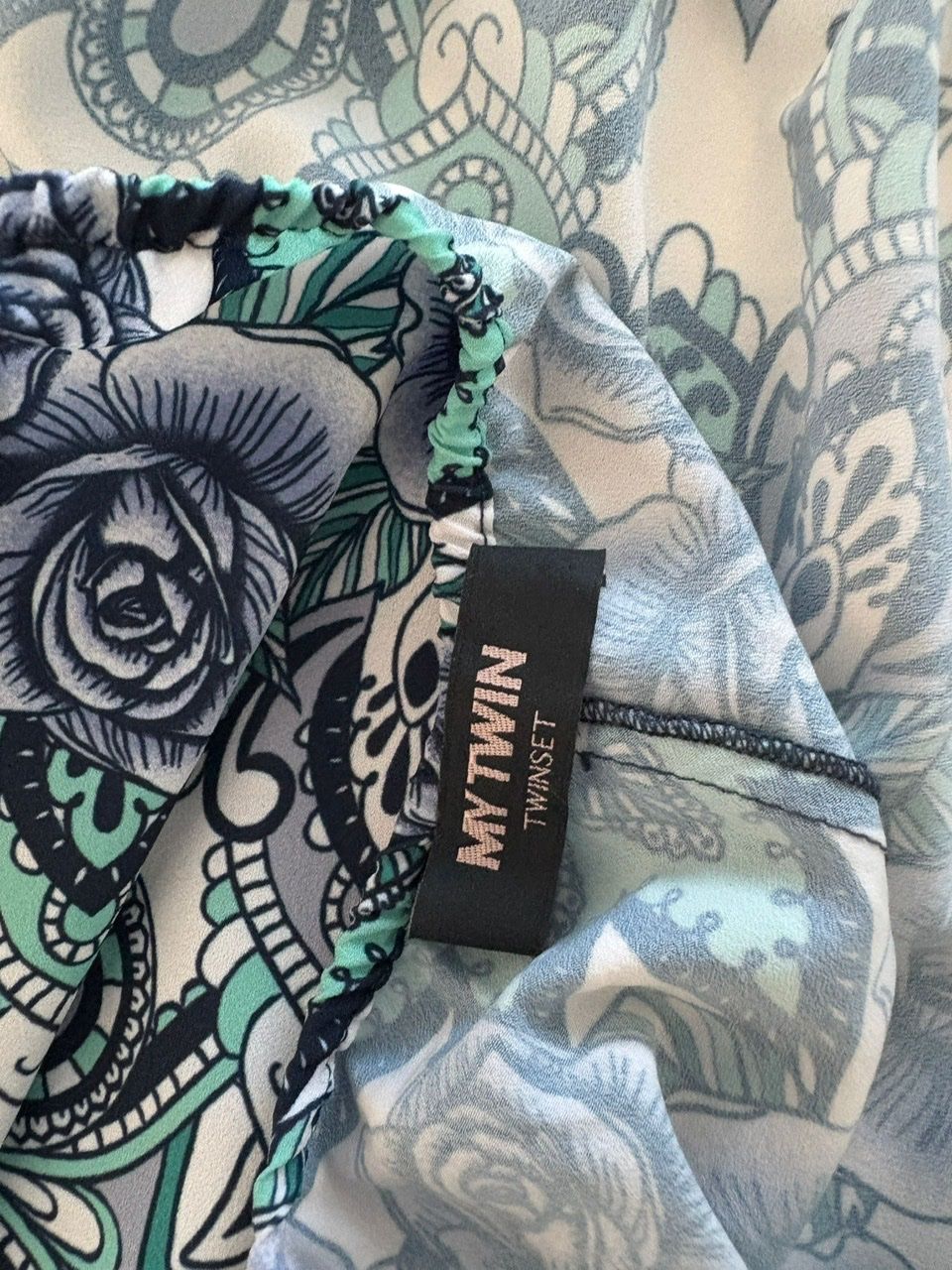 Twinset Top: Top von Twinset – Usato da Jonschwil venduto da Dr.MeganHunt 3