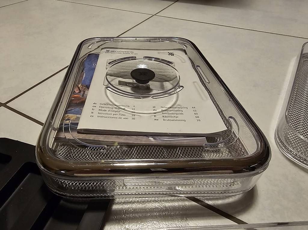 Appareils de cuisine: WMF Dörrgerät – D'occasion à Riedtwil par Tyrayes 2