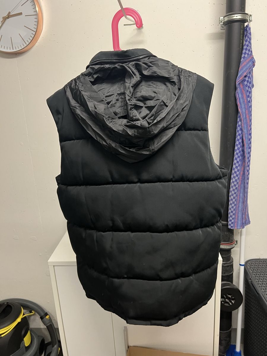 Gilet & Giacche: Weste – Usato da Uznach venduto da j.g.gashi 2