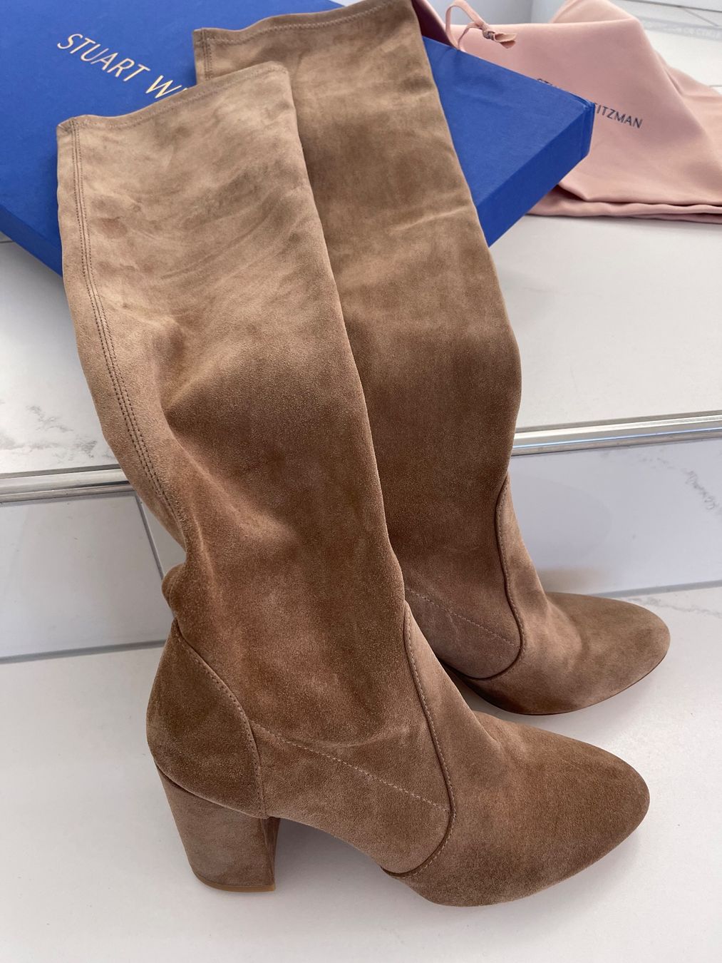 Stuart Weitzman Scarpe da donna: Stuart Weitzman  Stiefel Wildleder Gr. 40.5 – Nuovo (secondo la descrizione) da Oberbueren venduto da Swee 1