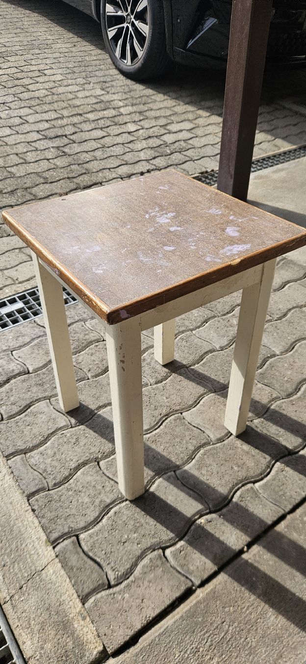 Hocker: Hocker – Gebraucht aus Belp von Ginus85