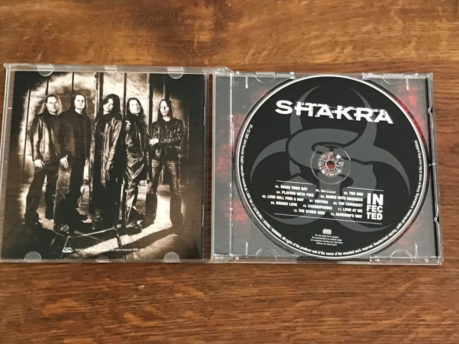 CD: SHAKRA - Infected – Usato da Buchs AG venduto da Archie 1