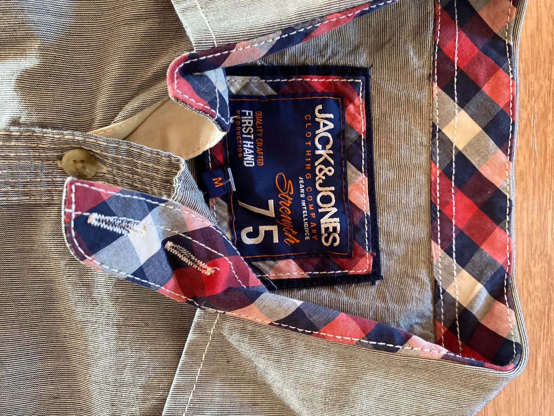 Camicie: Hemd Jack&Jones Gr. M – Usato da St. Gallen venduto da mai_gd7k 1