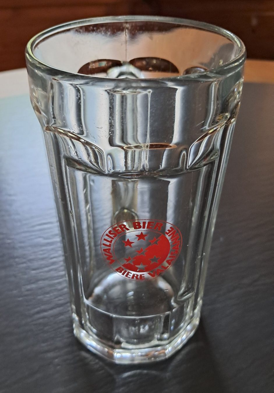 Bicchieri: Walliser Bierkrug – Usato da Wattwil venduto da Tiospaye