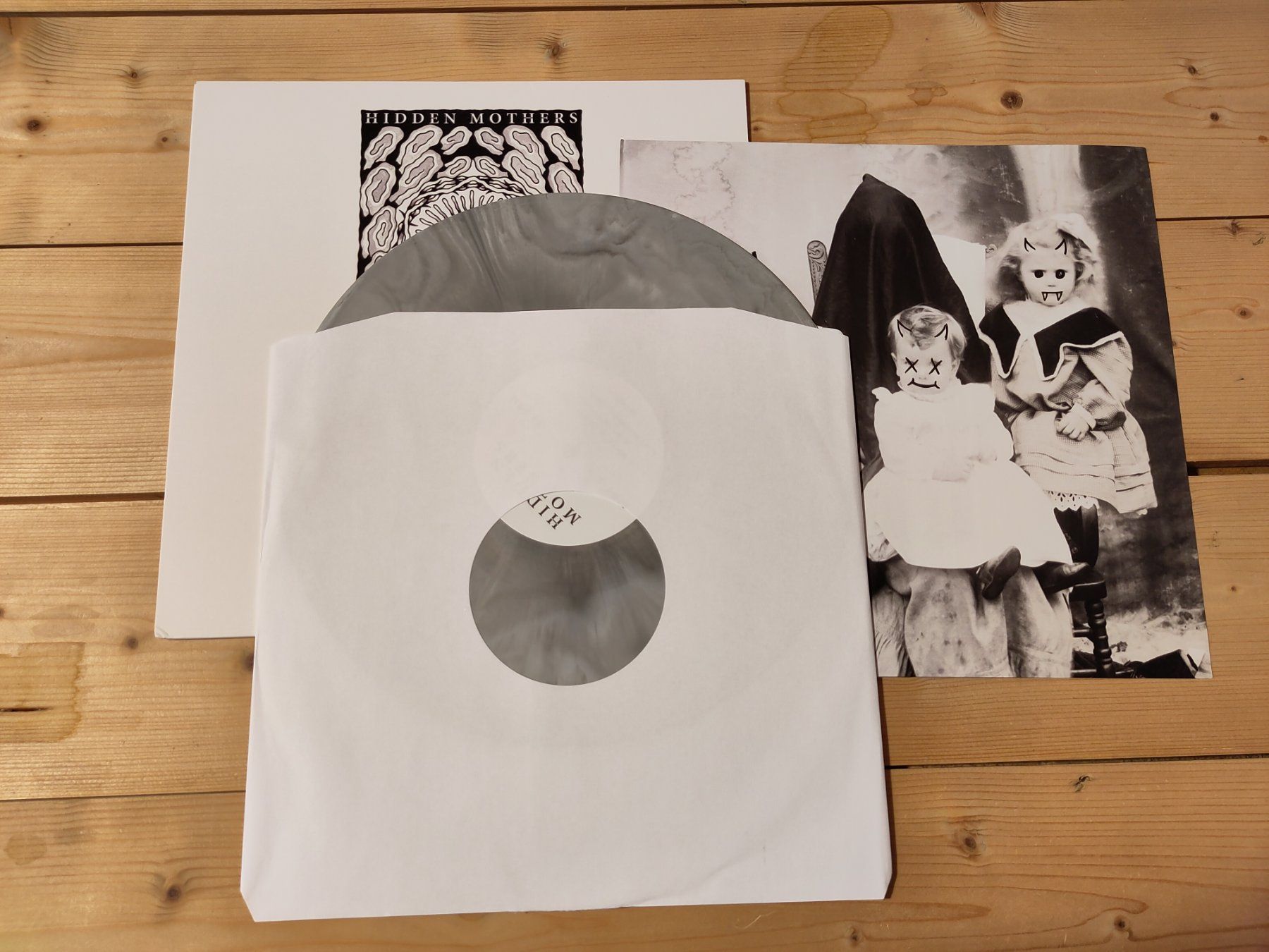 Dischi in vinile: Hidden Mothers - Hidden Mothers – Usato da Wasterkingen venduto da Palu17 1