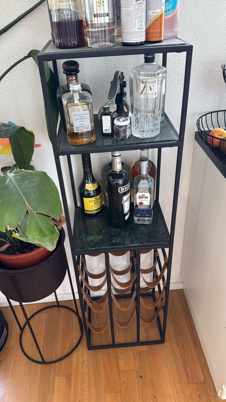 Scaffali: "Mil" Bar Shelf Dutchbone – Usato da Glattpark(Opfikon) venduto da pau_w672
