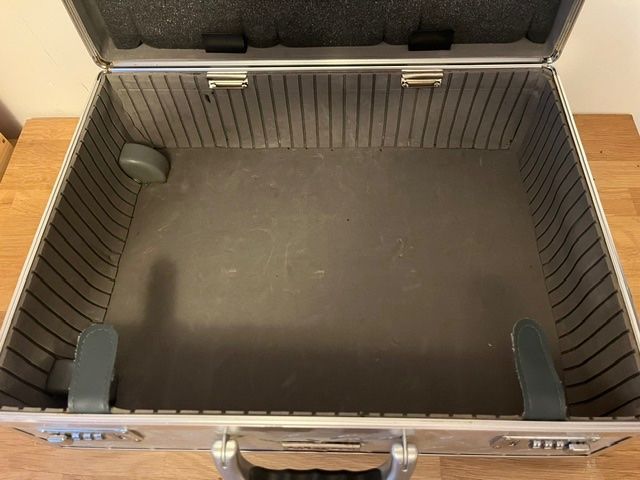 Valigie: Werkzeugkoffer Wisent - leer – Usato da Zollikofen venduto da pico27 4