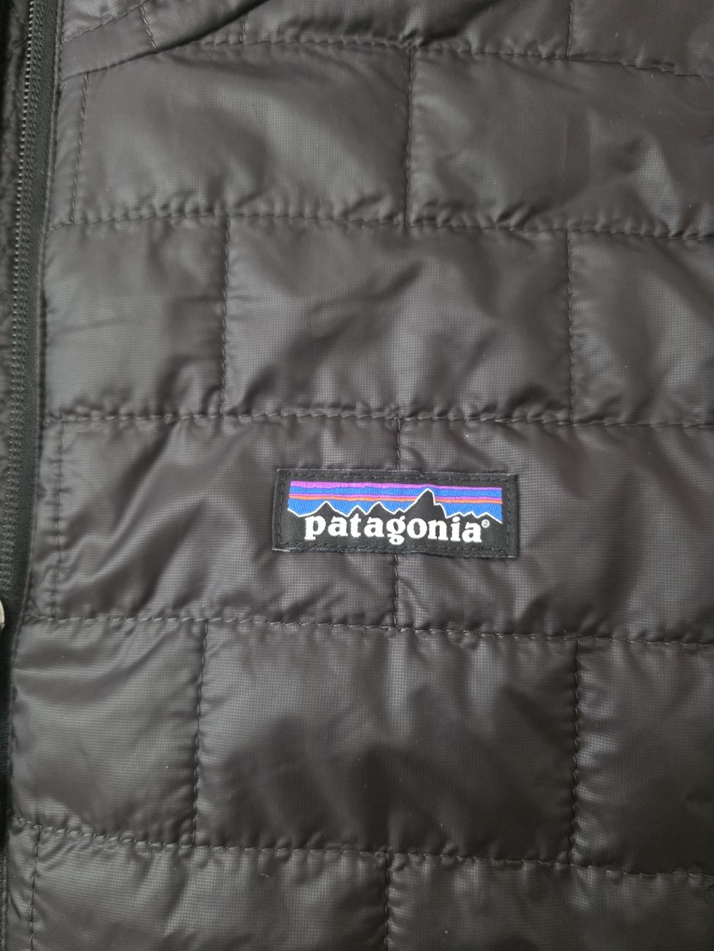 Patagonia Giacche: Veste Patagonia noire – Usato da Bulle venduto da Christophe1080 2