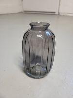Vasen Set grau Glas Dekoration guter Zustand
