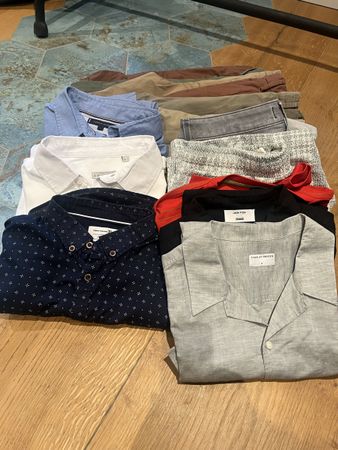 Kleiderpaket Herren diverse Marken Grösse M/L guter Zustand