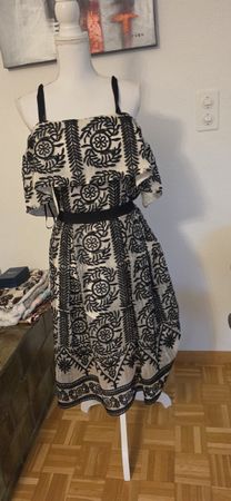 DOROTHY PERKINS  EURO 34Sommerkleid Gr. 34 –