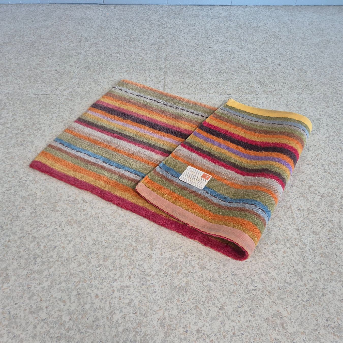 Tappeti: 70s Carpet Teppich Läufer gestreift 118x58cm – Usato da Nottwil venduto da Wondewa-Shop 3