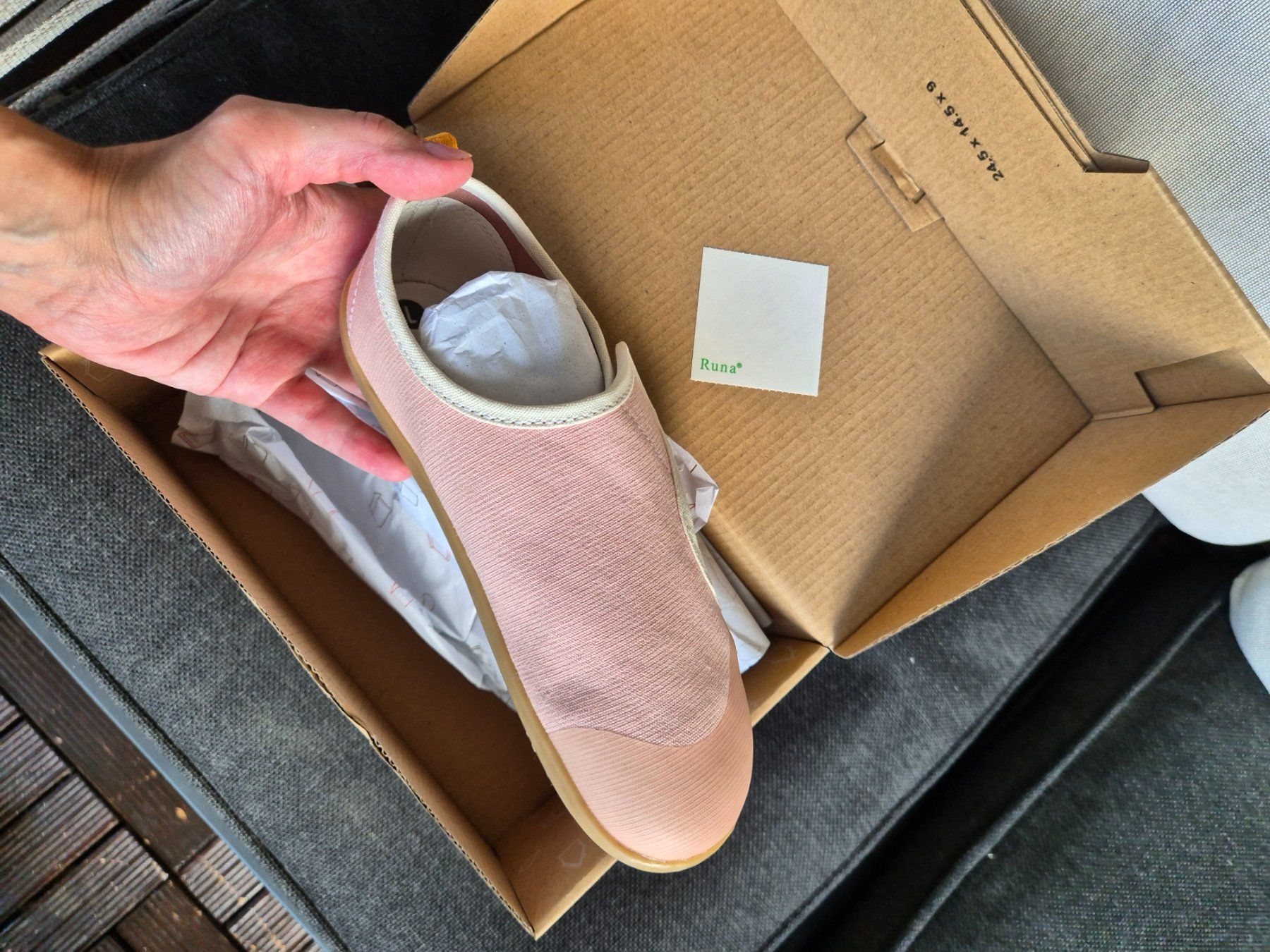 Bobux Scarpe per ragazze: Neue Mädchen Hausschuhe Bobux – Nuovo (secondo la descrizione) da Spreitenbach venduto da Jus_299b 1