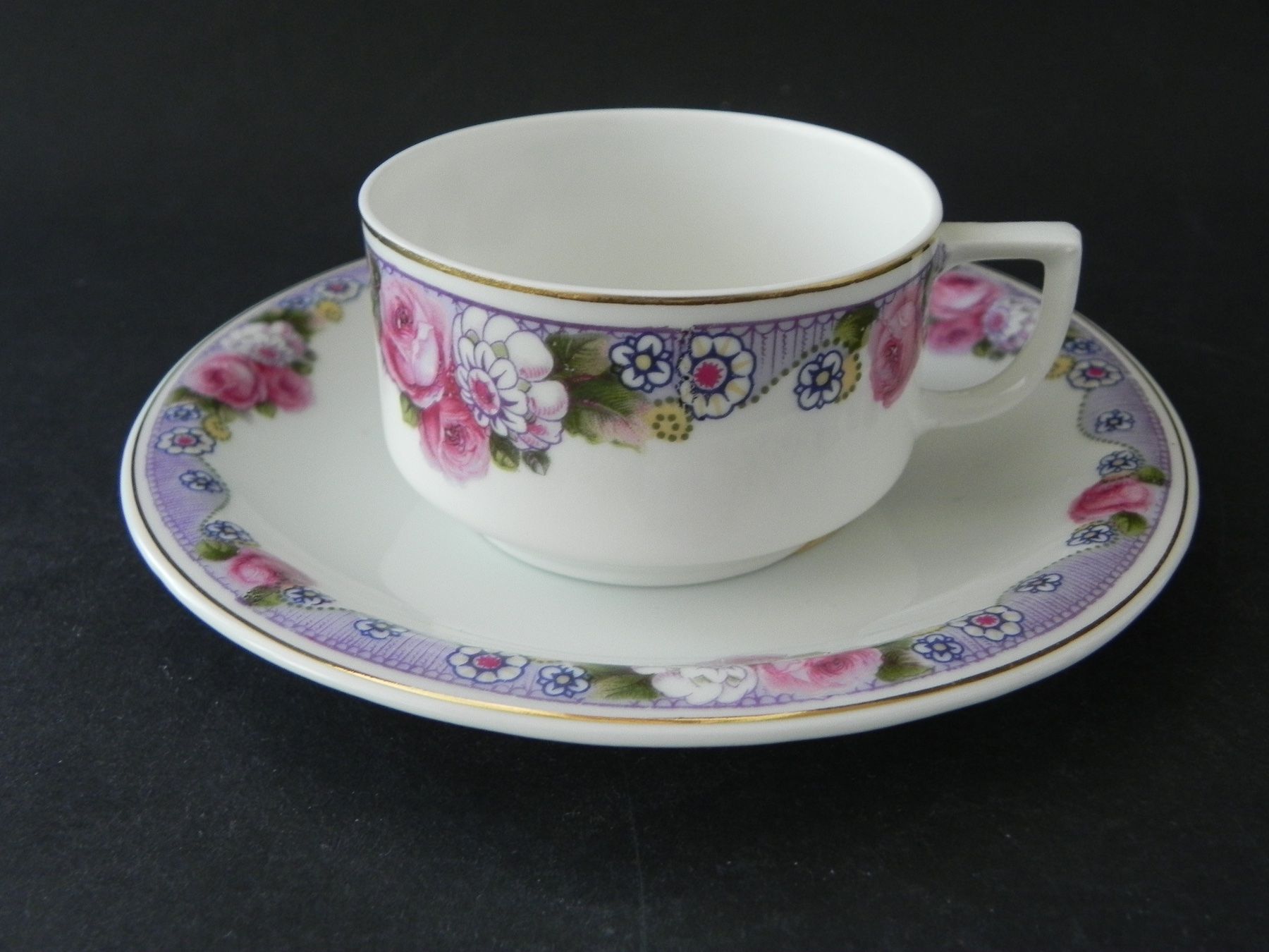 Tasses: Uraltes farbenfrohes Espressoset von Langenthal – D'occasion à Zürich par LodgE-21