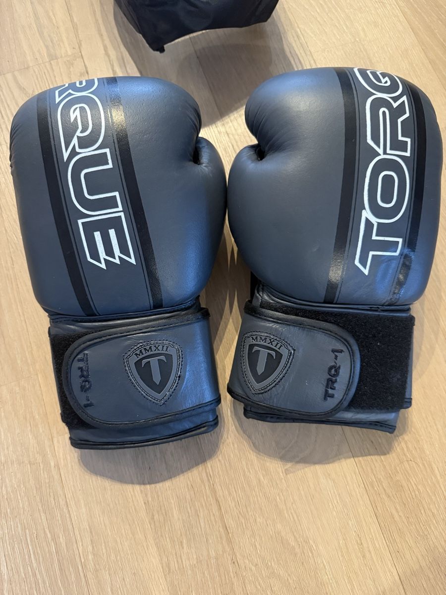 Guanti & manicotti: Torque Boxhandschuhe, TRQ-1, Grösse 10oz. nEU – Usato da Winkel venduto da zucchetti