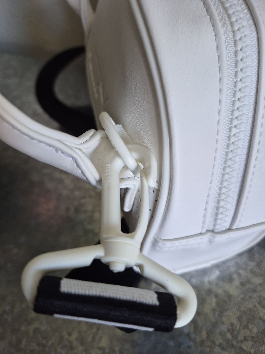 Puma Sacs femmes: Puma Handtasche weiss neu mit Tragegurt  – Neuf (Voir description) à Bern par Rou_rsz5 6