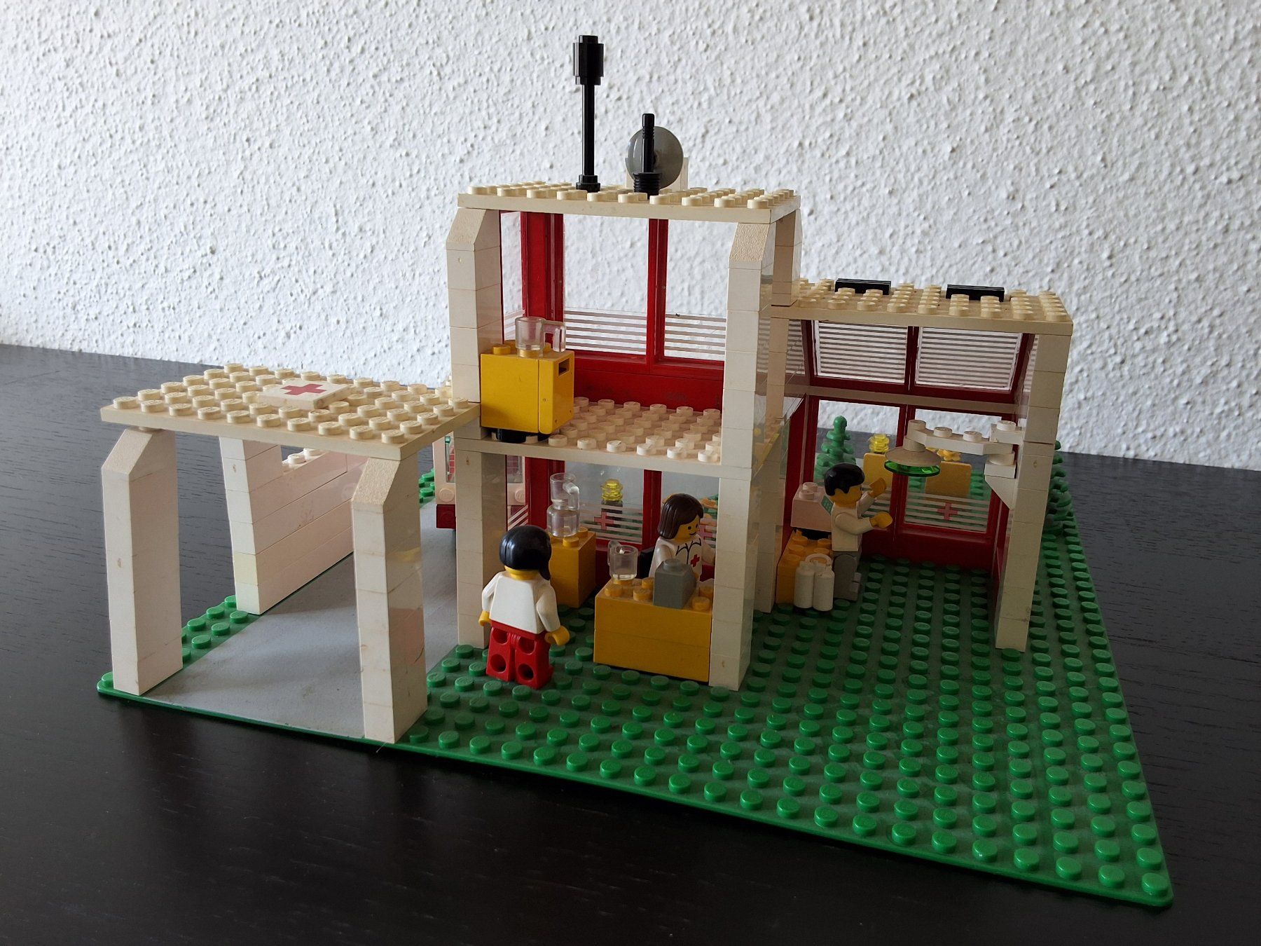 Lego Jouets: Lego Spital 6380 – D'occasion à Glattbrugg par mfreakk 1