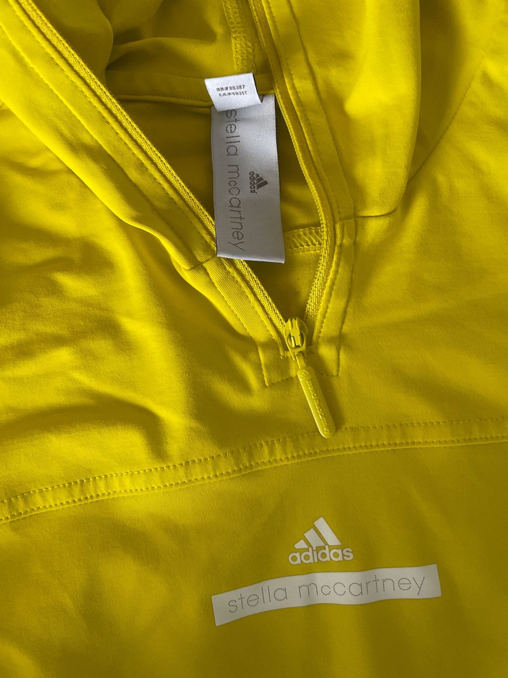 Stella McCartney Top: Stella McCartney Adidas Jogging Oberteil S – Usato da Erlenbach ZH venduto da Pocahoney 1