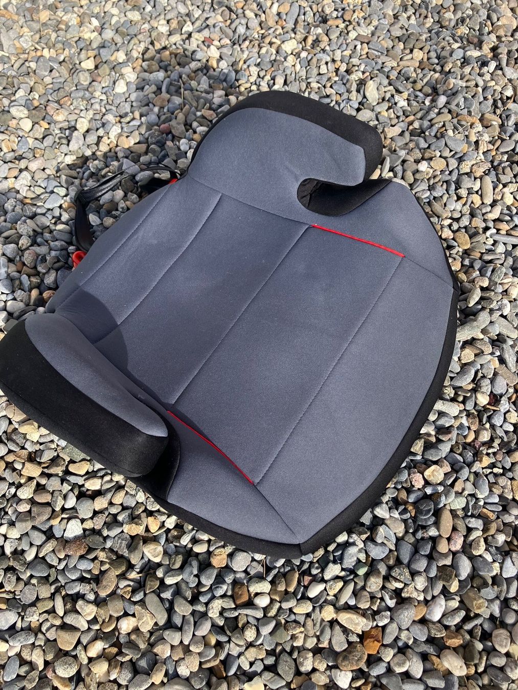 Osann Auto-Kindersitze: Sitzerhöhung Osann mit Isofix – Gebraucht aus Wichtrach von mryter01
