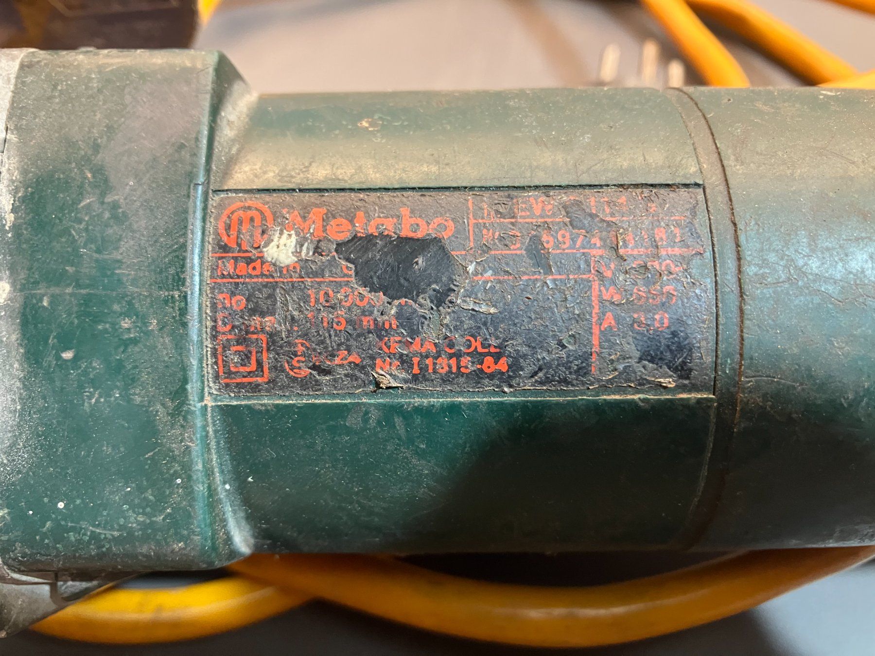 Metabo Smerigliatrici & Lucidatrici: gebr. Metabo Winkelschleifer 650W ab 1.- – Usato da Lichtensteig venduto da Buy24International 5