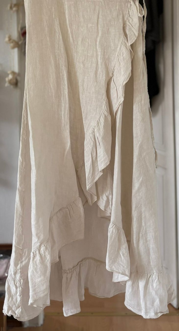 Robes: ROBE EN LIN! M – Neuf avec emballage d'origine à Locarno par NicoNion 2