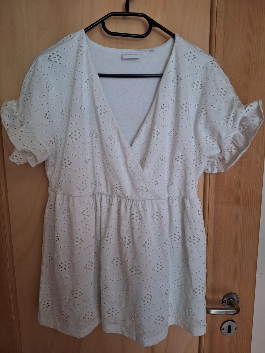 Top: Umstands- & Stillshirt – Usato da Bazenheid venduto da Jessicafr