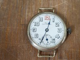 ANTIKE UHR 38 MM LÄUFT 