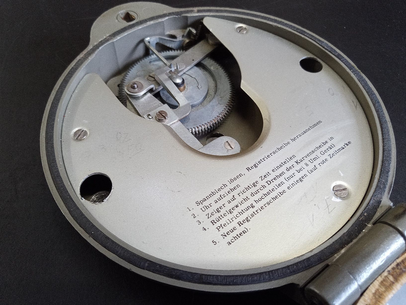 Tutti i ricambio: KIENZLE Fahrtenschreiber / Tachograph – Usato da Reiden venduto da Zofi-Brocki 6