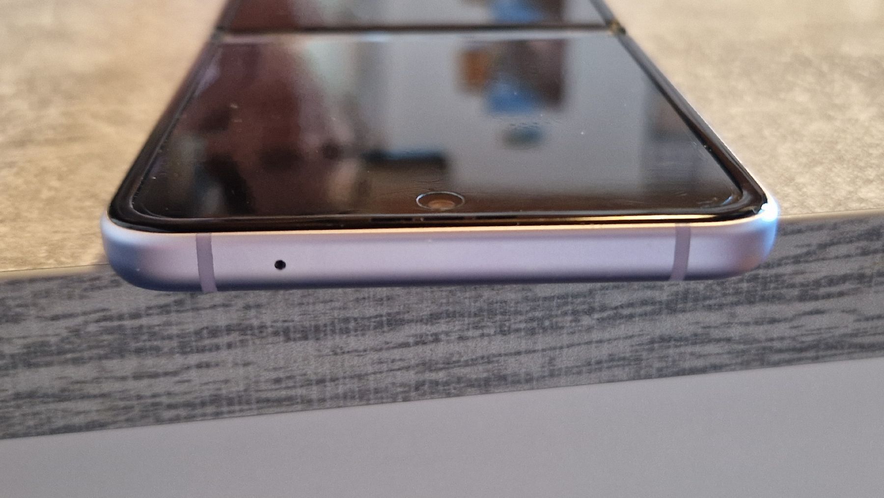 Samsung Telefoni cellulari / Smartphones: Samsung Z Flip 3 – Usato da Ried-Brig venduto da andygabykevin 1