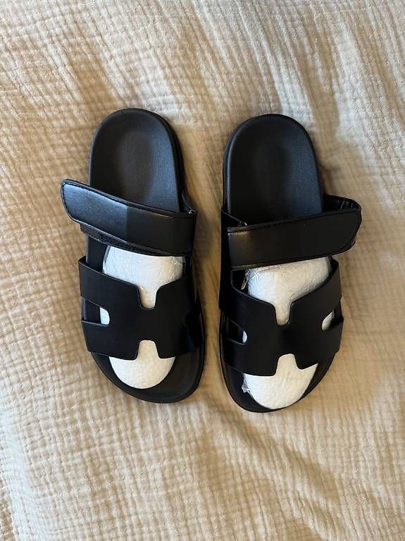 Damenschuhe: Sandalen – Neu (gemäss Beschreibung) aus Basel von lhe_6f8c