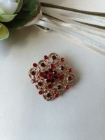 Brosche Edle Vintage Filigran- «Rubin-Rombus» (Gold & Rote S