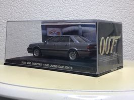 Audi 200 Quattro James Bond 007 Modellauto 1:43