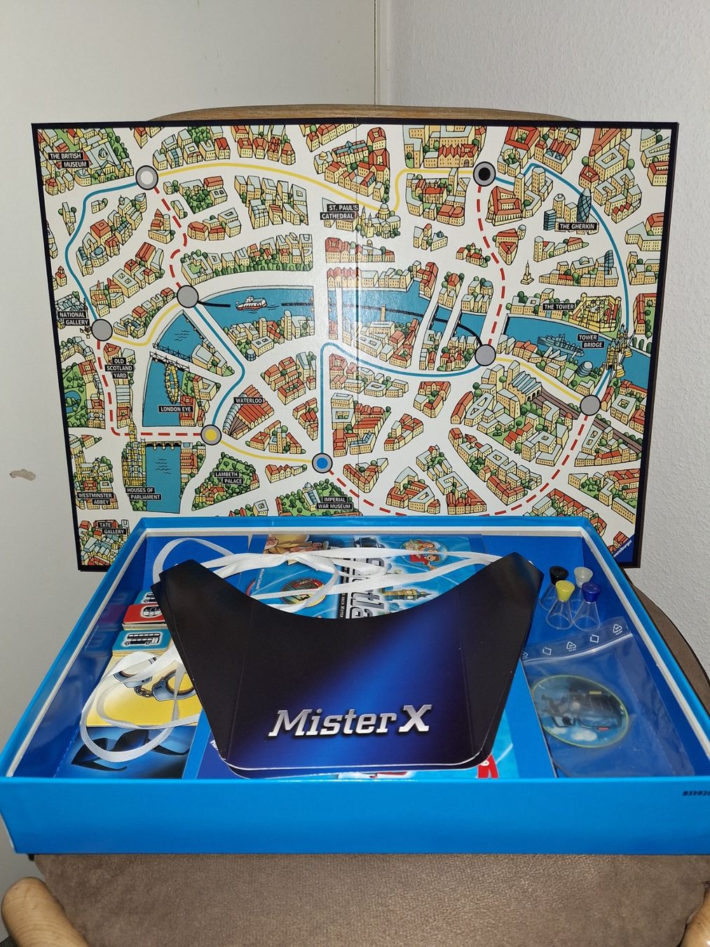 Ravensburger Giochi: Brettspiel Scotland Yard Junior – Usato da Basel venduto da emi_8nzm
