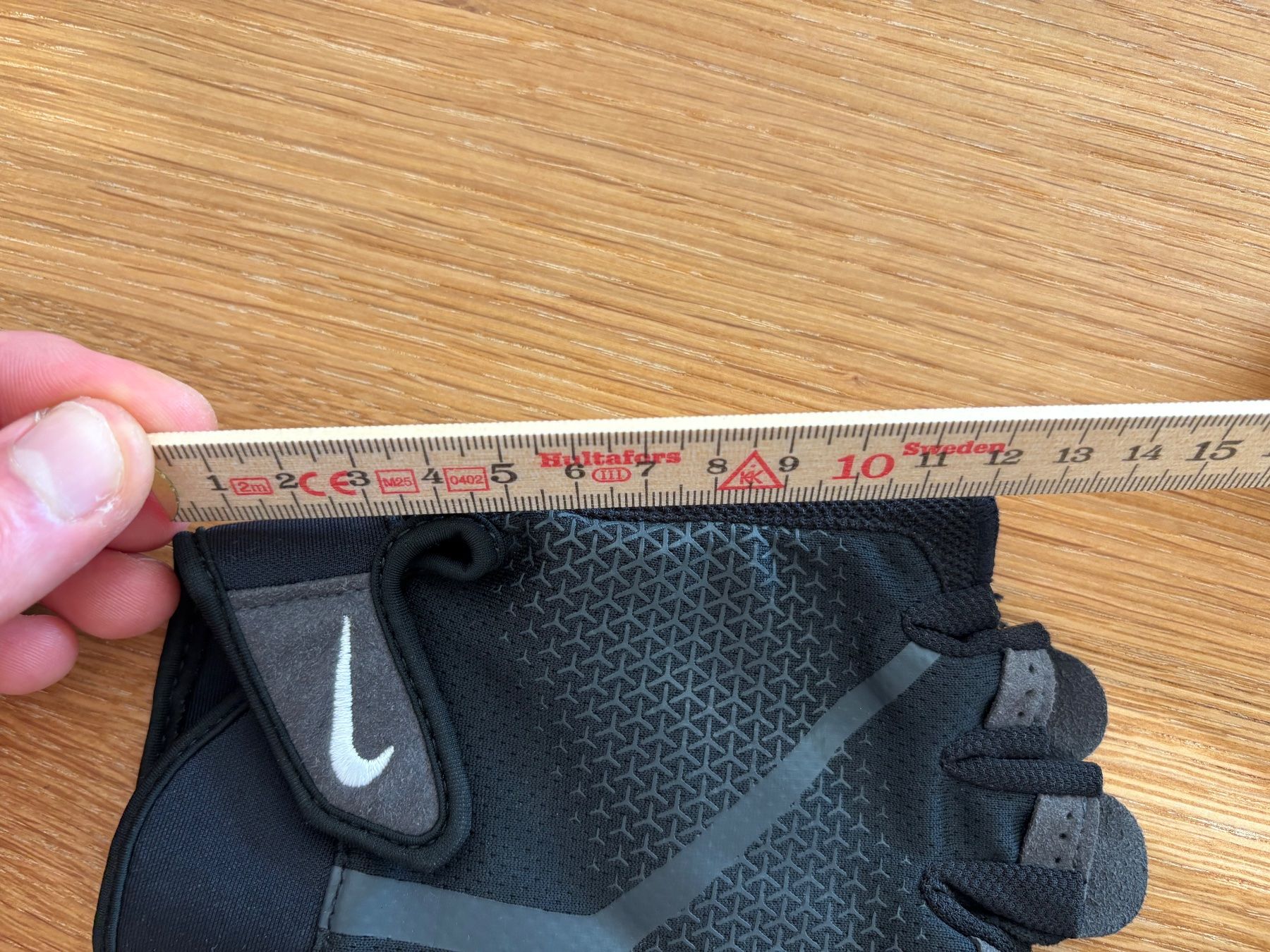 Altri accessori da uomo: Nike Extreme Trainingshandschuhe Polyester, Gr. S – Nuovo (secondo la descrizione) da Sutz venduto da adrian.kaeser 7