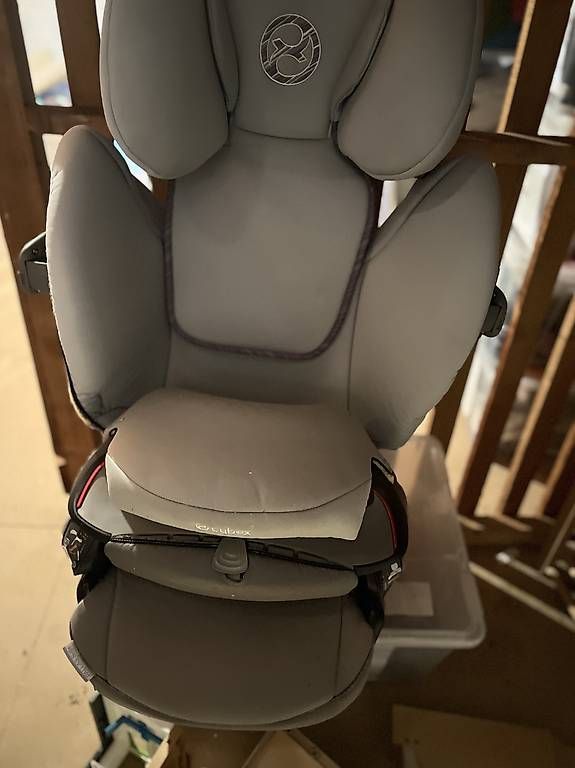 Auto-Kindersitze: Cybex Kindersitz bis 25 kg – Gebraucht aus Zürich von nin_w6z2